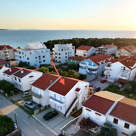Apartment Bogdan 1 *