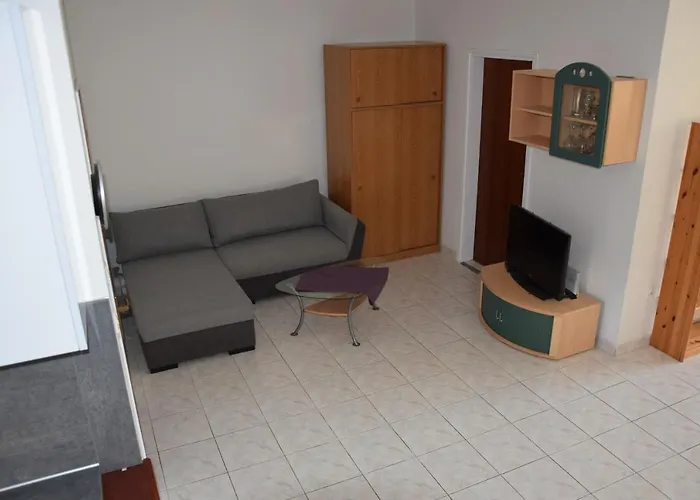Bogdan 1 * Povljana