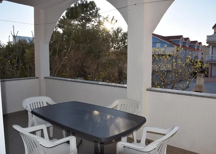Apartment Bogdan 1 *
