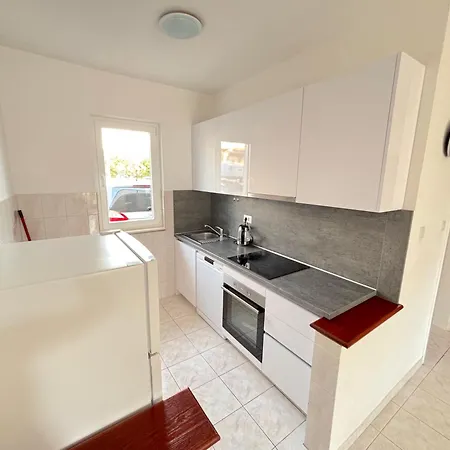 Apartament Bogdan 1 *